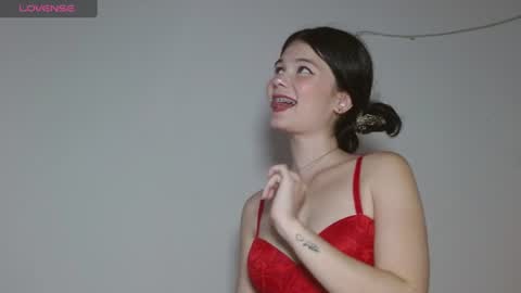 Emily littesweets online show from August 9, 11:41 pm