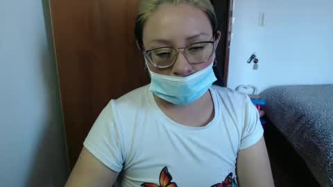 Emily online show from March 12, 9:56 pm