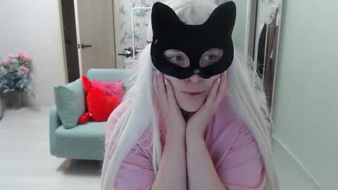 Emily online show from February 15, 6:07 pm