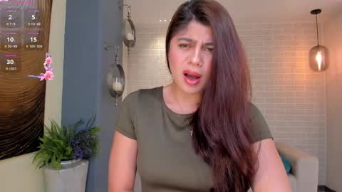 Emily Armstrong online show from December 19, 12:12 pm