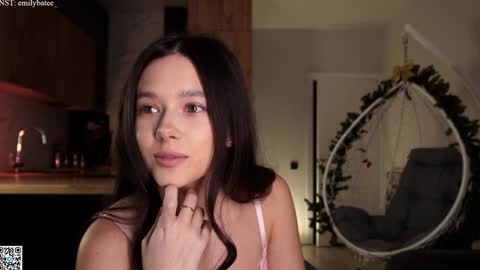 emilybatee online show from March 4, 7:09 pm