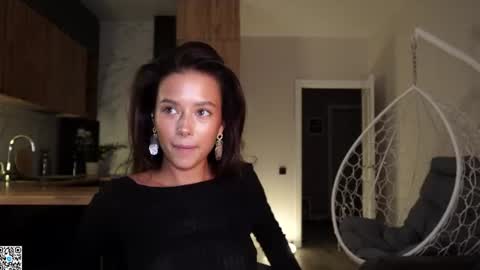 emilybatee online show from July 23, 4:59 pm