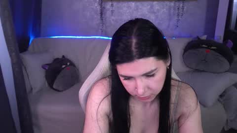 Emy online show from November 28, 8:17 am