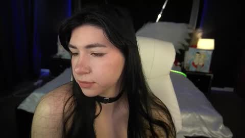 Emy online show from February 20, 7:32 am