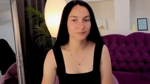 emilygreyy__ online show from June 6, 6:14 pm