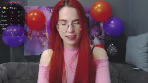 EmilyKents online show from October 28, 2:06 am
