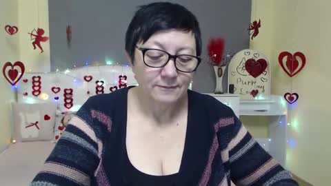 Emily online show from February 1, 6:23 am