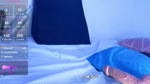 Emily online show from November 19, 12:27 pm