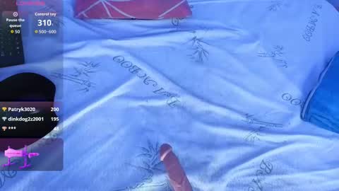 Emily online show from November 22, 11:02 am