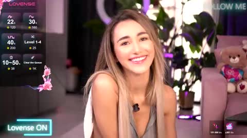 Emily online show from September 20, 5:17 am