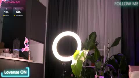 Emily online show from September 23, 2:21 am