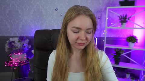  MY NAME IS Emily WELCOME EVERYONE I WILL BE HAPPY TO GIVE YOU WHAT YOU HAVE DREAMED OF FOR SO LONG online show from November 3, 7:01 am