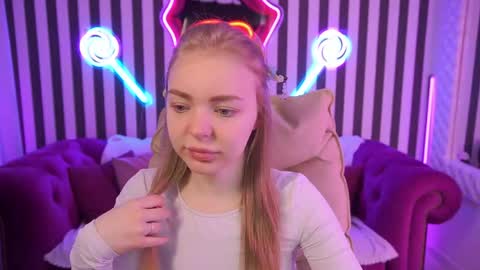  MY NAME IS Emily WELCOME EVERYONE I WILL BE HAPPY TO GIVE YOU WHAT YOU HAVE DREAMED OF FOR SO LONG online show from April 17, 6:37 am