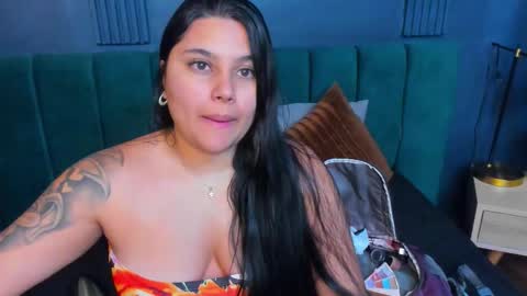 Emily Thyson online show from November 12, 12:25 pm
