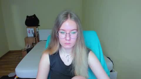 Emily online show from February 16, 9:48 am