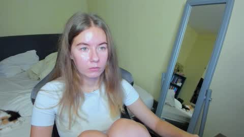 Emily online show from September 27, 10:00 am