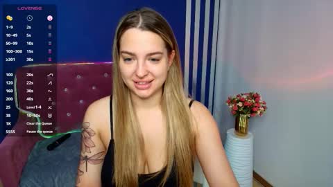 emma__rosss online show from February 27, 2:33 am