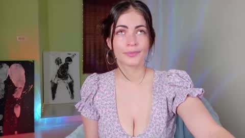 Emma online show from March 30, 6:51 pm