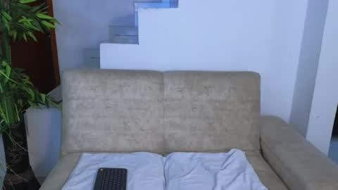 Emma Blue  modelo independiente online show from November 13, 4:44 am