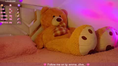  Emma  online show from October 1, 1:32 am