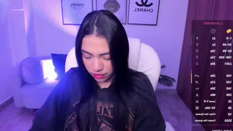  Emma online show from November 24, 11:34 am