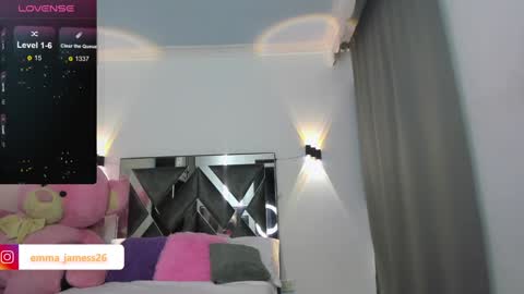 emma_jamess online show from December 27, 4:15 am