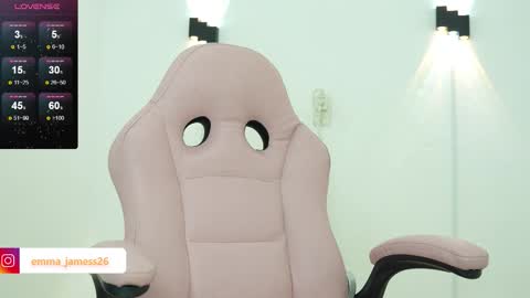 emma_jamess online show from February 19, 3:39 am