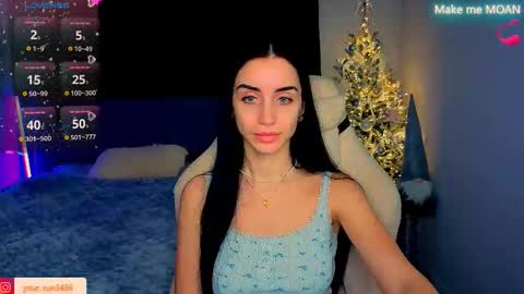 Emma online show from December 18, 5:39 pm