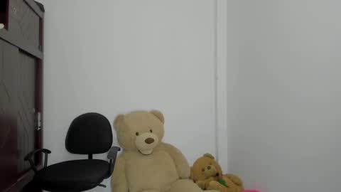 whises lits        online show from September 18, 11:09 am