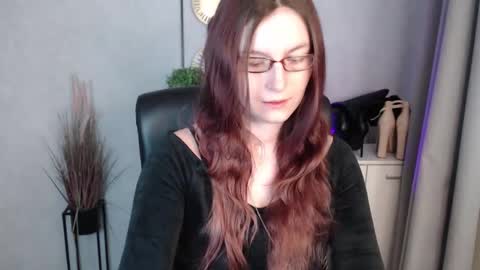 emma online show from February 23, 6:14 am