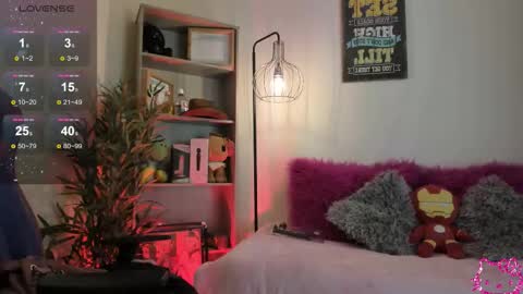 EMMA  online show from March 16, 7:07 pm