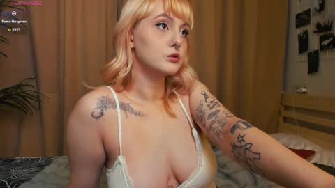 Rose online show from June 6, 2:23 pm