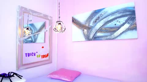 Emma  online show from October 21, 8:02 pm