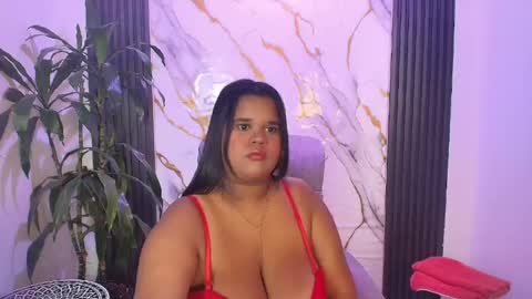 EmmaBennett  online show from April 24, 1:14 pm