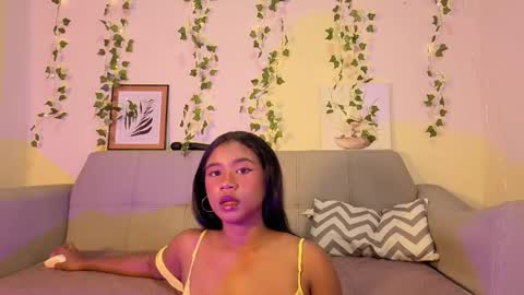 Emma online show from October 4, 1:33 am