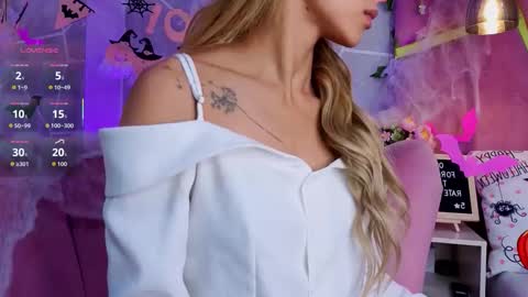 emma cortez online show from October 27, 11:50 am