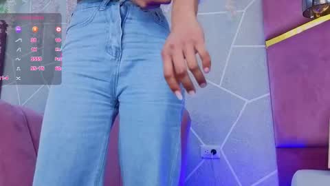 emma cortez online show from September 12, 1:29 pm