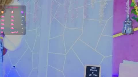 emma cortez online show from September 13, 1:30 pm