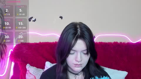 Emma online show from December 14, 9:09 pm