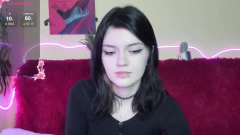 Emma online show from December 5, 3:57 pm