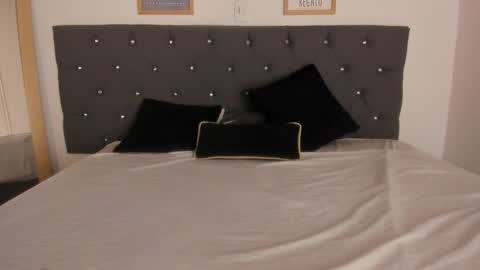 emmadasilva online show from November 12, 7:56 pm