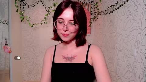 Emma online show from December 22, 2:38 pm