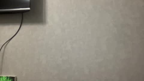 emmafreez online show from December 14, 3:51 pm