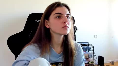 Emma online show from October 1, 10:42 am