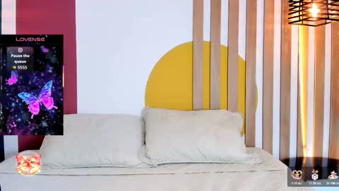 emmanaughty_ online show from January 6, 9:29 pm