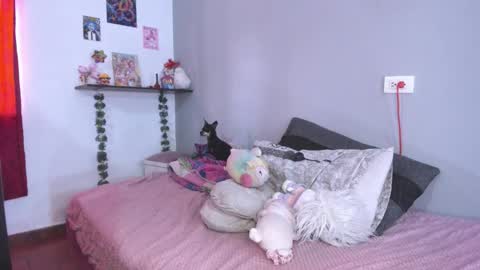 Emmantho online show from October 1, 5:07 pm