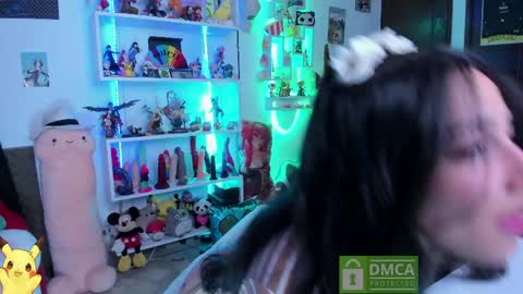 Emma online show from May 28, 1:20 pm