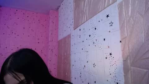 emmy_durant online show from January 14, 9:20 pm