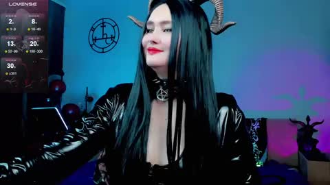 Emmy Bright     50  online show from February 21, 1:44 am