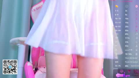 Emy kami online show from November 27, 8:28 am